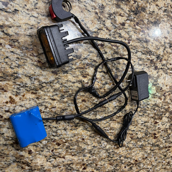 Battery Powered Baja Style Light